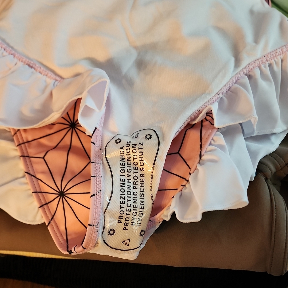 Demon Slayer One Piece Swimsuit NWOT size XSMALL - Picture 9 of 16